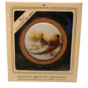 Hallmark 1984 Holiday Wildlife 3rd Ring-Necked Pheasant Bird Ornament Round Wood